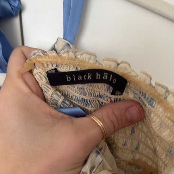 Black Halo Silk Halter Top - XS - Picture 4 of 5